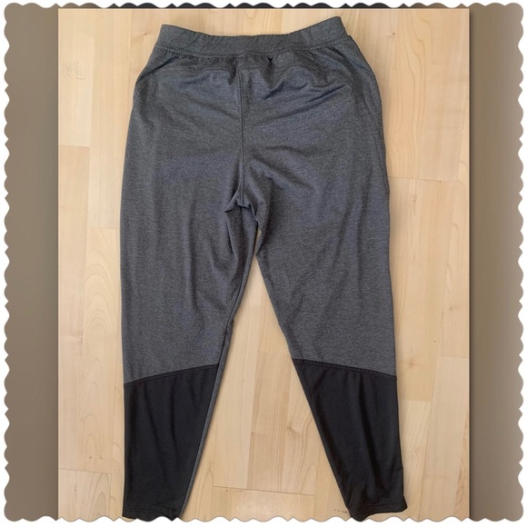 Under Armour UA Women's Sport Pants - Picture 3 of 9